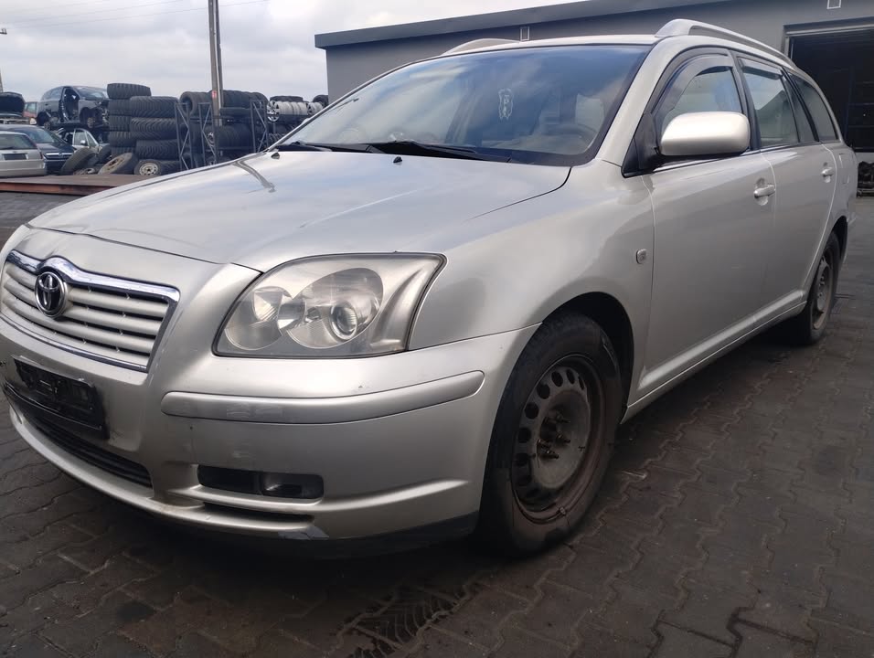 Toyota Avensis T25 2.0 Kombi