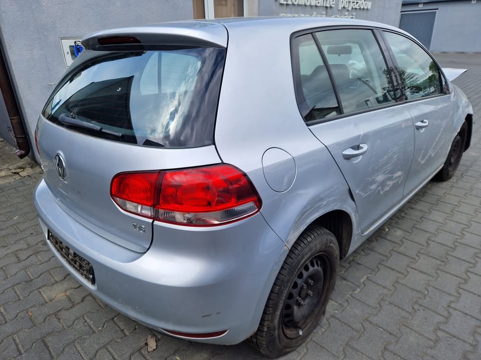 VW Golf VI 1.6MPI LA7W