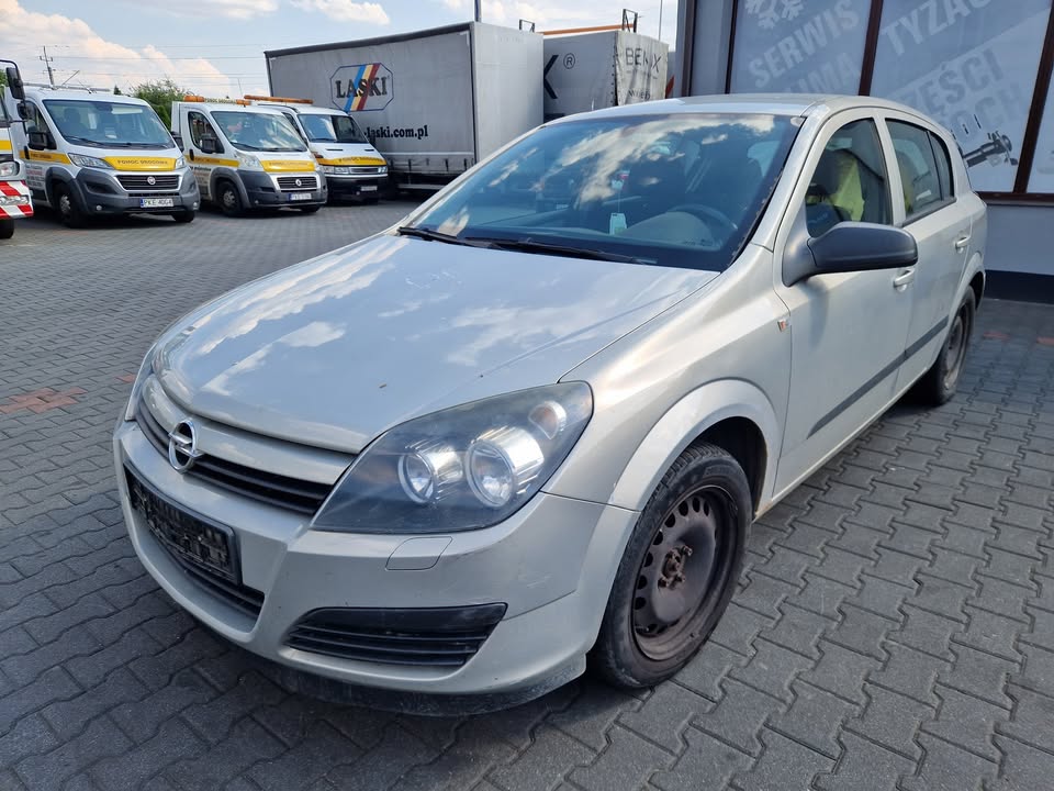 Opel Astra H 1.6