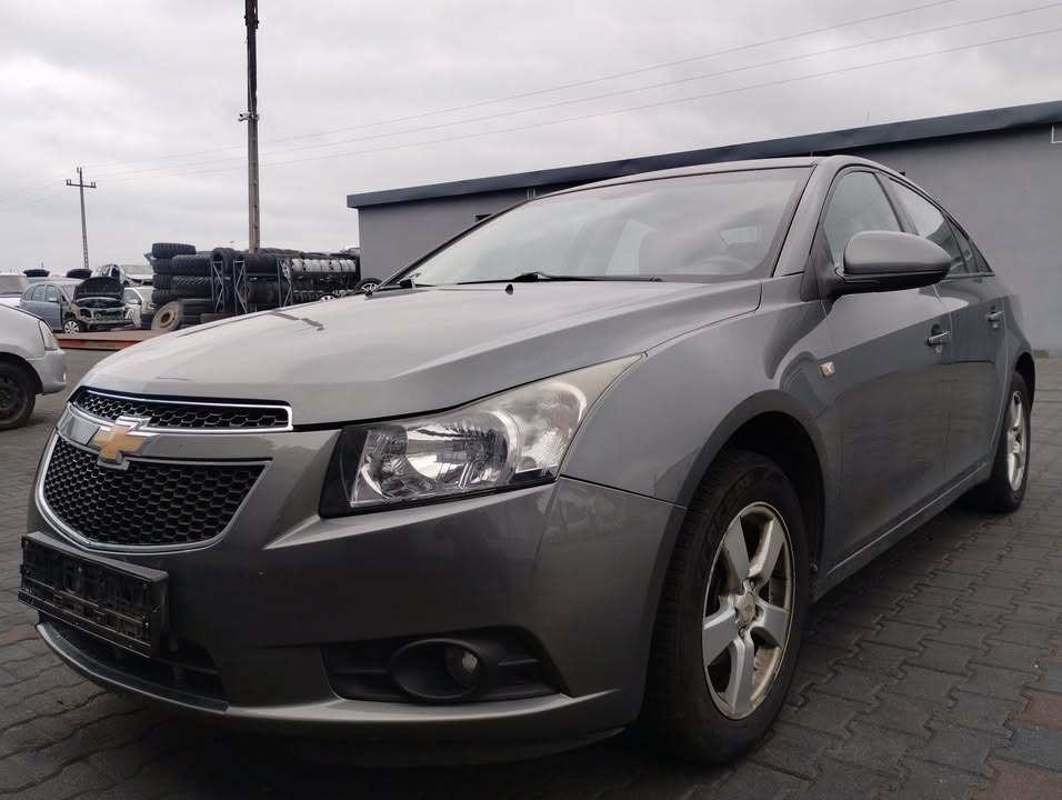 Chevrolet Cruze 1.8  F18D4 lakier GCV