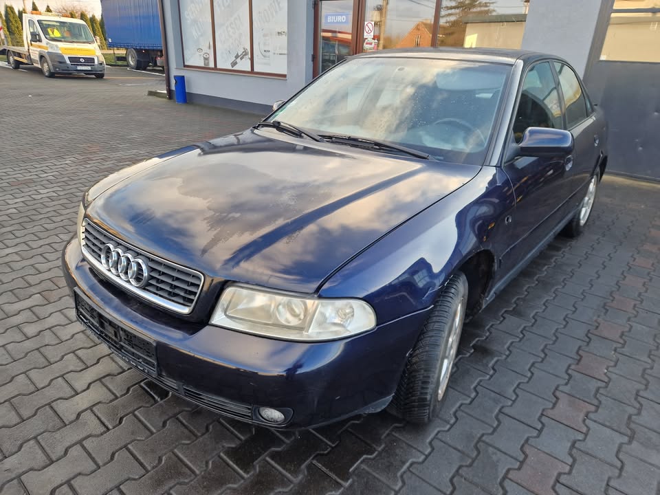 Audi A4 B5 Lift 1.6