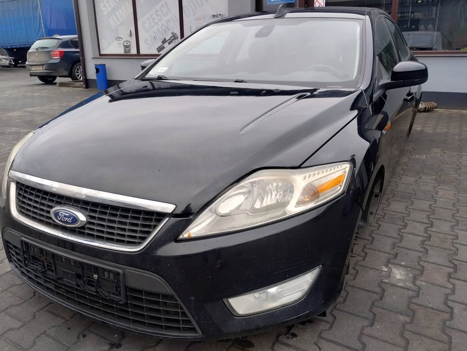 Ford Mondeo MK4 HB lakier G6