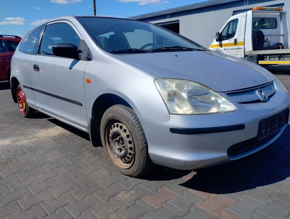 Honda Civic VII 3D