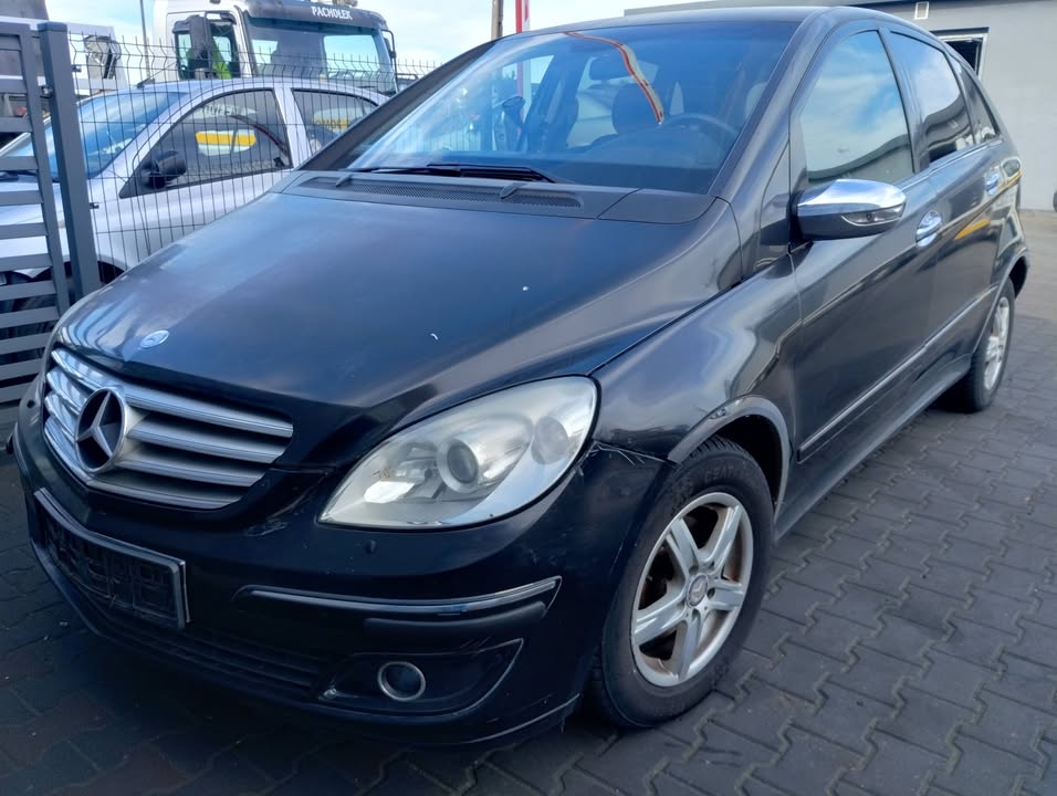 Mercedes Bklasa W245
